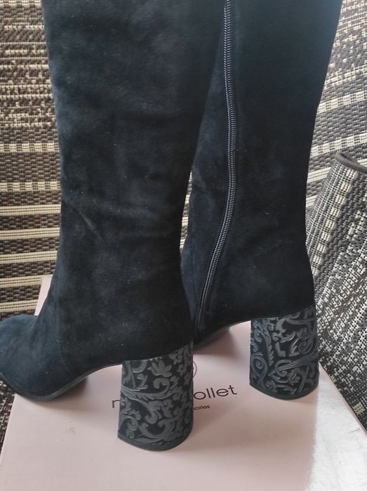 НОВI чоботи натуральнi, замшевi, 40 розмiр