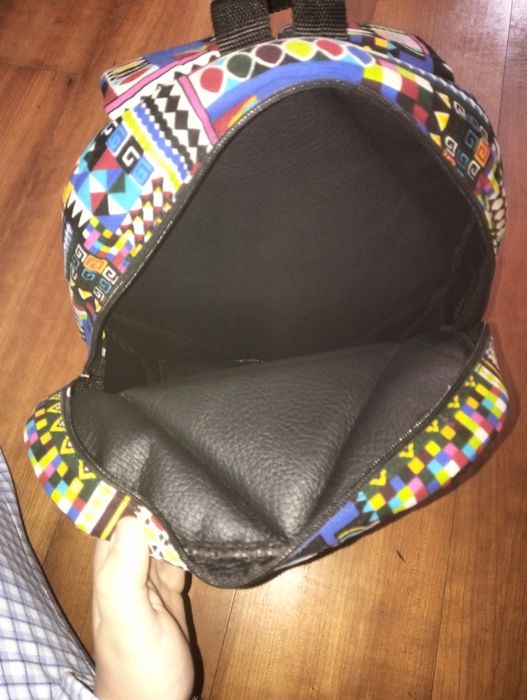 Mochila escolar ou bagagem