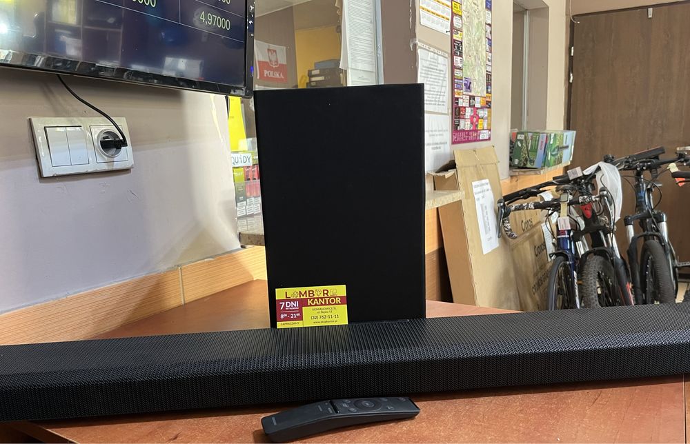1249/n/24   Soundbar SAMSUNG HW-Q700A