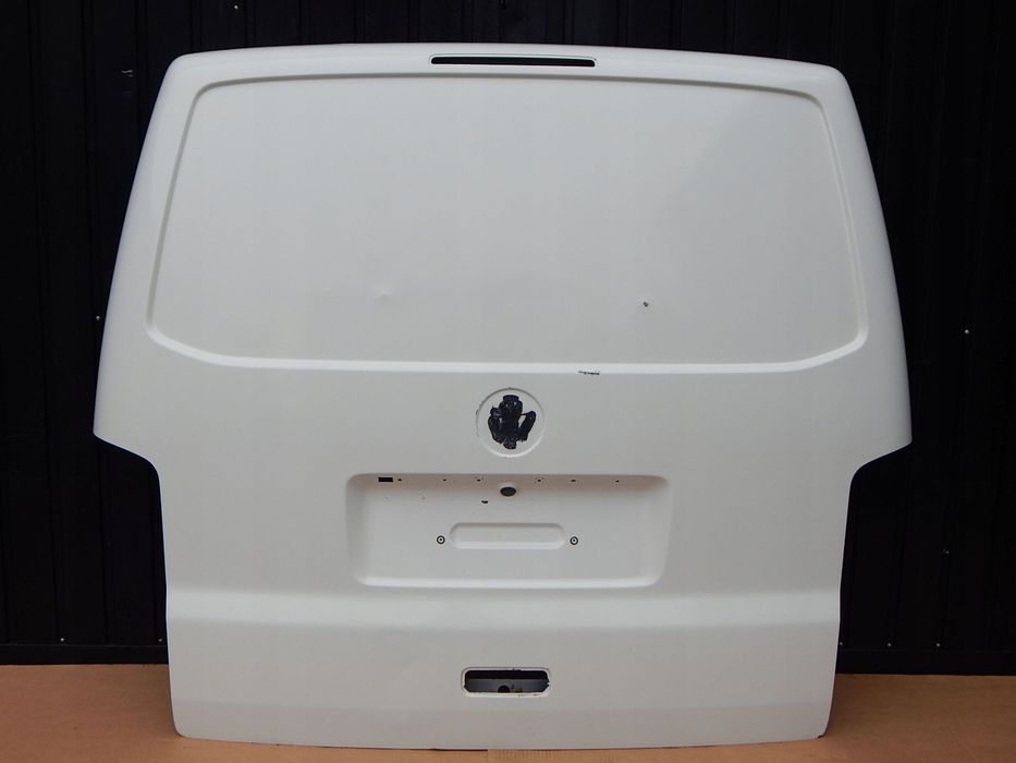 vw t5 klapa bagażnika tył tylna biała r902