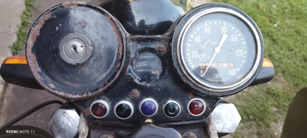 Продається мт 9 в доброму стані