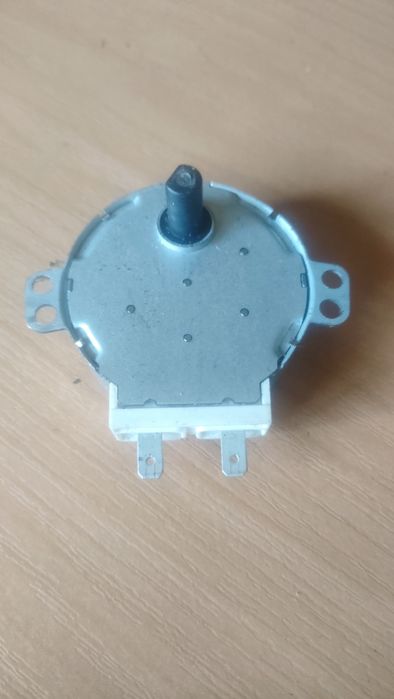 Motor microondas