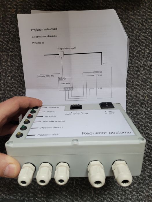 sterownik przelewu przepływu cieczy.