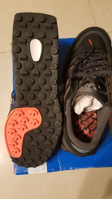 Nowe buty Adidas Originals Modern Indoor | EU 42