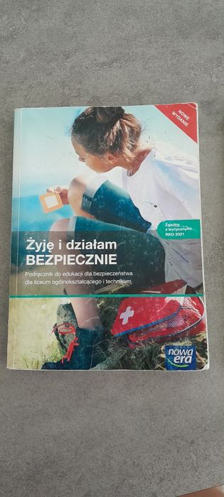 Podręcznik do EDB, Żyję I Działam Bezpiecznie