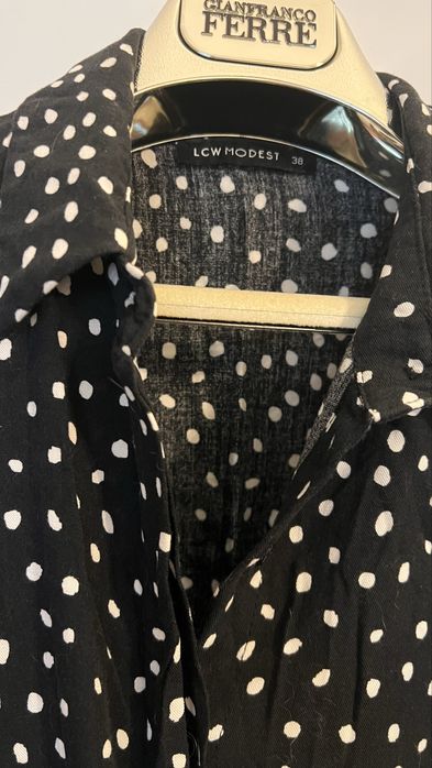 Красиві легкі сукні з довгим рукавом