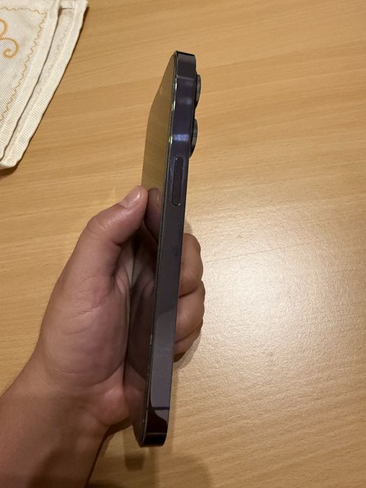 Iphone 14 Pro com caixa