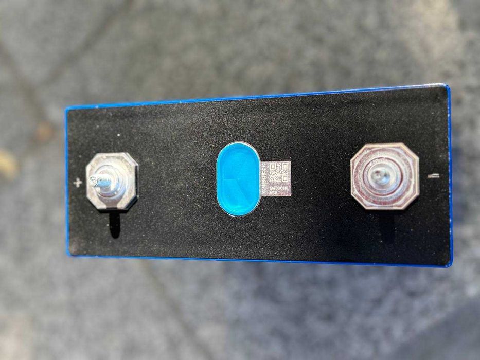 Літій залізо фосфатний акумулятор lifepo4 314Ah 3,2v EVE