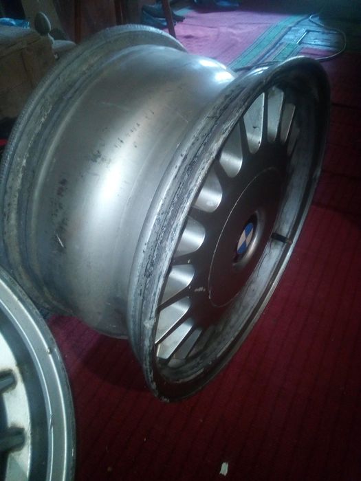 Продам диски БМВ е20