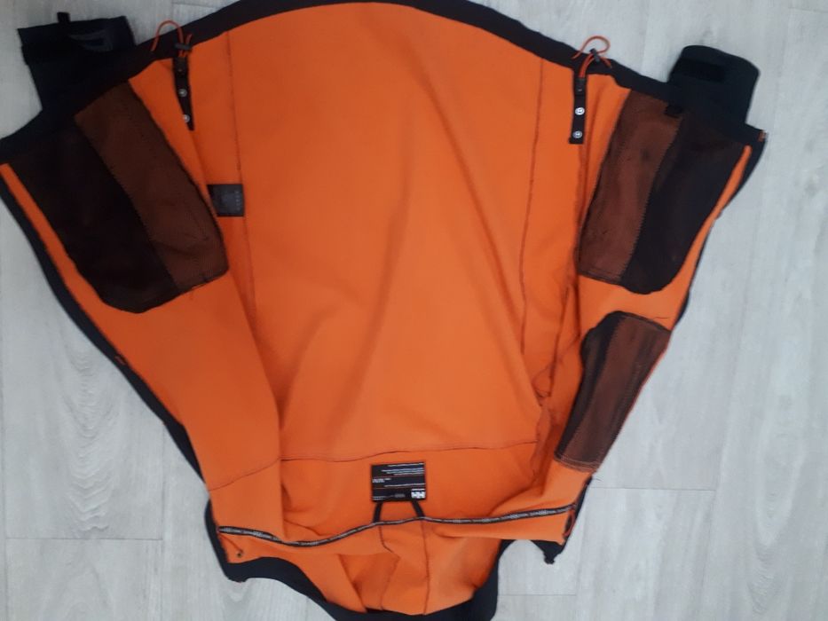 Термокуртка   HH  46