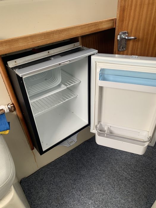 Катер, яхта. Albin 25