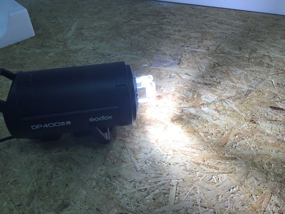 Lampa studyjna błyskowa 600Ws – Bowens | System X