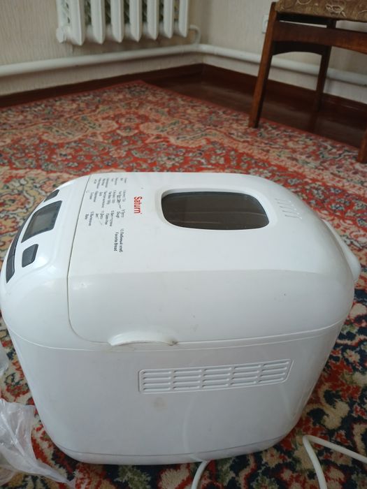 Хлібопічь Saturn ST-EC0126