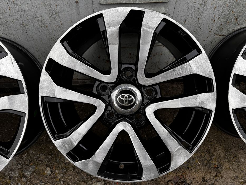 Диски Toyota Land Cruiser Lexus LX Sequoia Tundra R18 комплект 4 шт.
