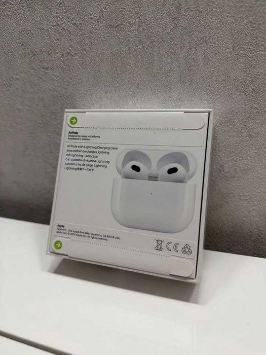Apple AirPods 3 gen MagSafe Case