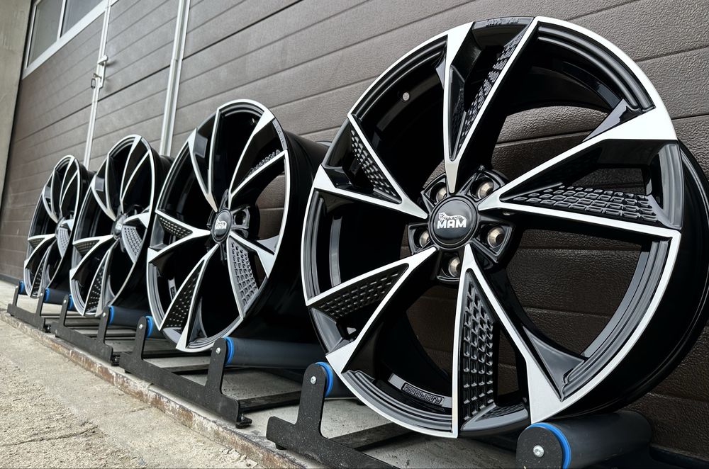 4x felgi aluminiowe NOWE 5x114,3 r18 et45 8J Alufelgi Czarne 18”