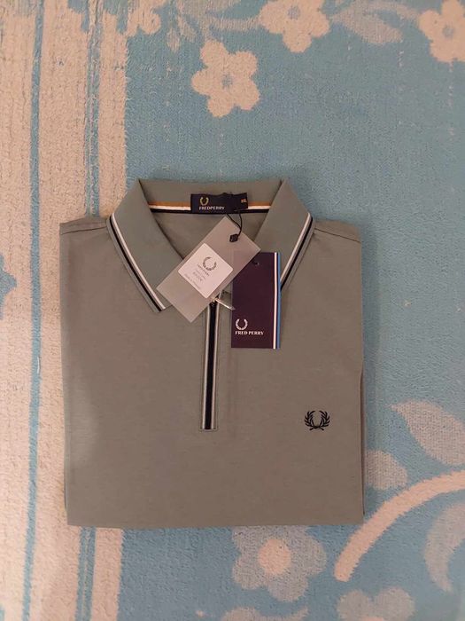 Pólos de manga curta