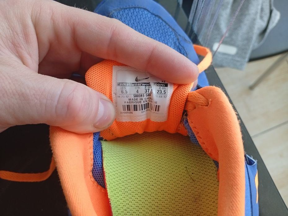 Кросівки Nike 23.5см 37р