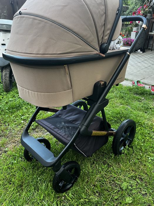 Коляска carrello