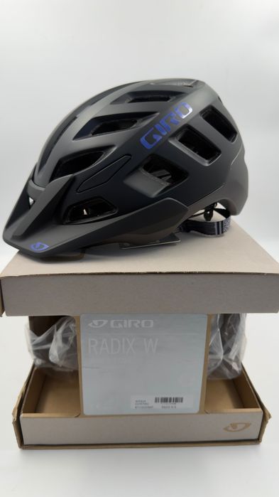 Nowy Kask Rowerowy Giro Radix W  r. S (51-55cm)