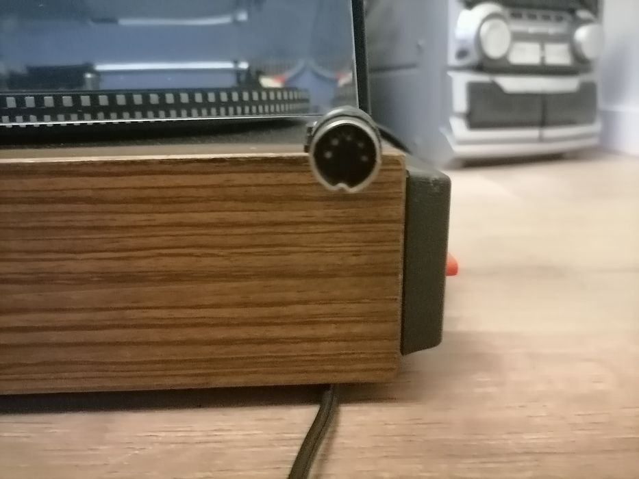 Gramofon Unitra Emanuel G-902 fs