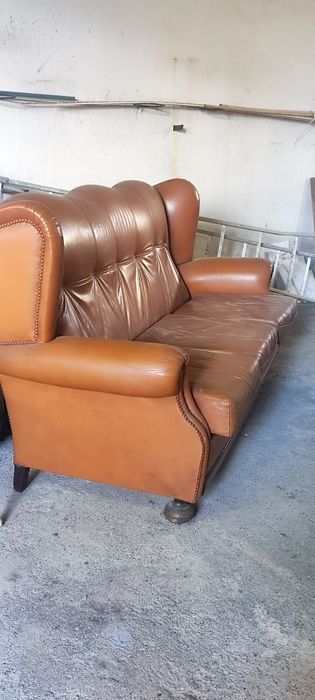 Sofa couro usado 3 lugares