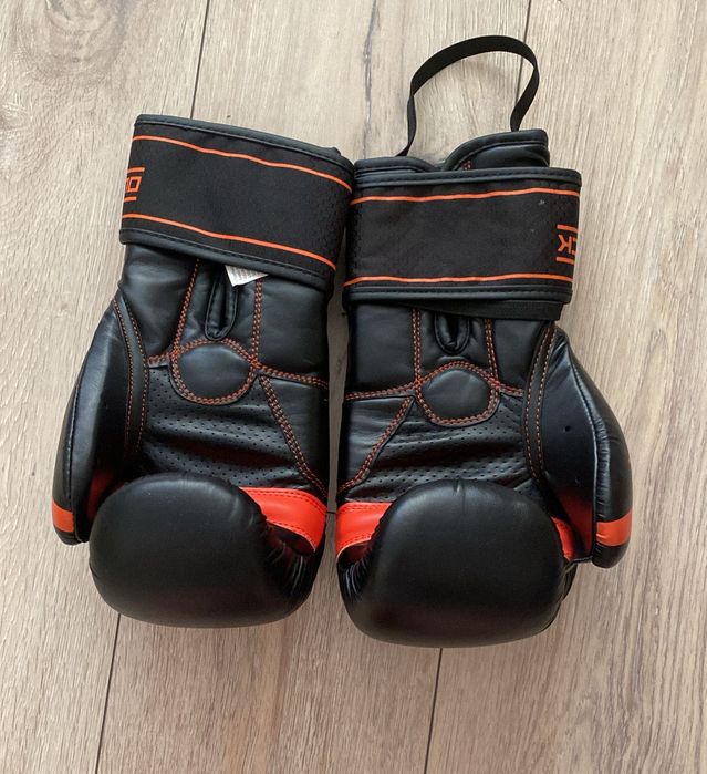 Боксерські перчатки