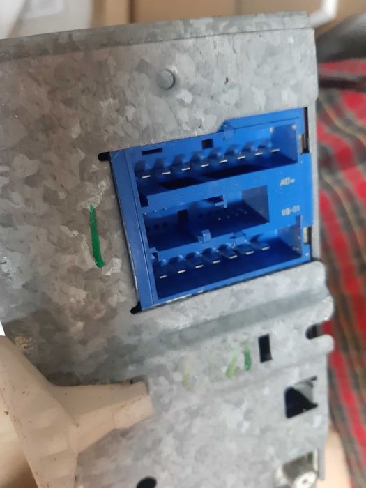 Rádios de automóvel a funcionar