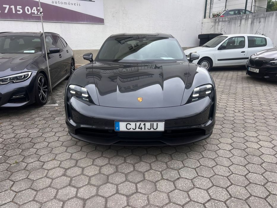 Porsche Taycan Sport Turismo