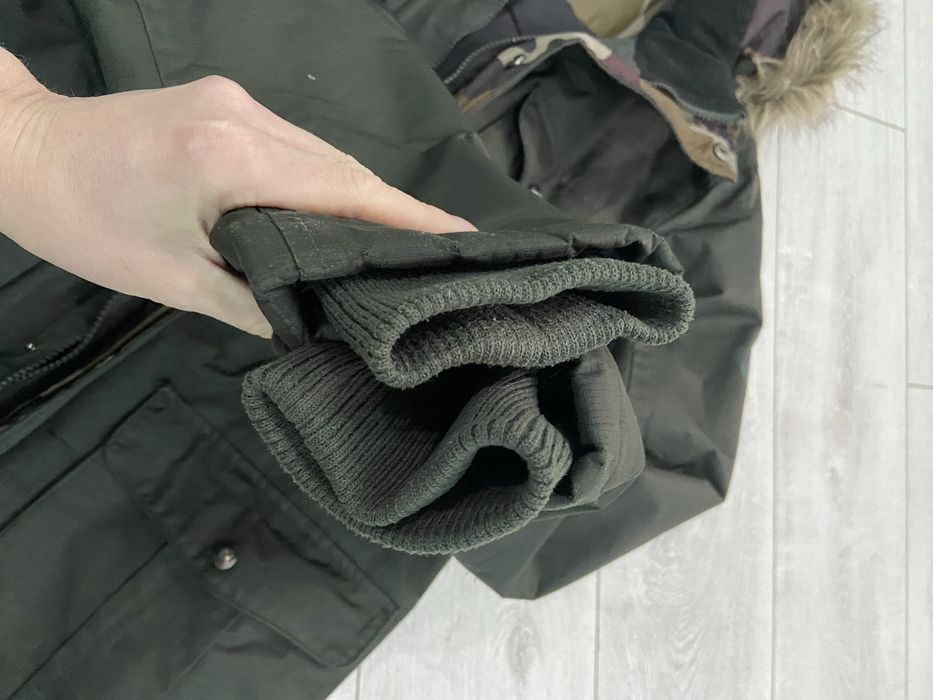 Чоловіча зимова парка з капішоном