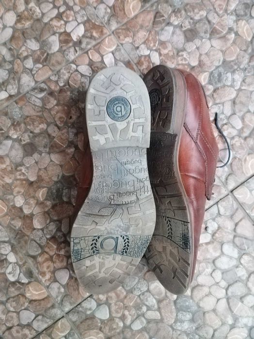 buty męskie bugatti