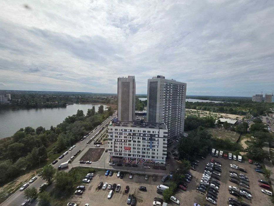 Продам 2к квартиру на Позняках вул. Вишняківська 2