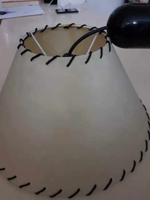 Candeeiro de teto beje como novo