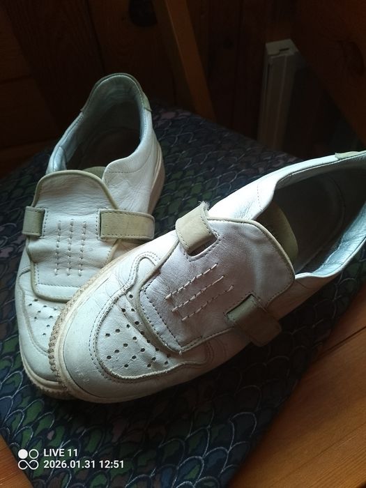 Buty młodzieżowe Cinque, rozmiar 37 cm