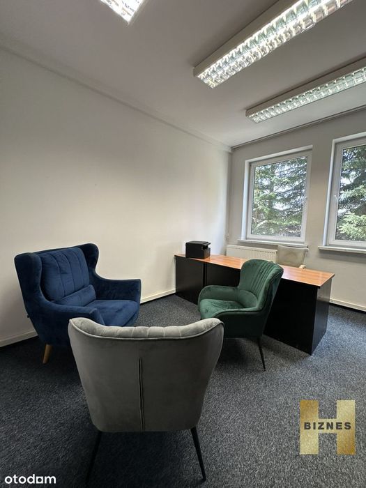 Lokal biurowy 13 i 15 m2 Wrocław Krzyki Parking