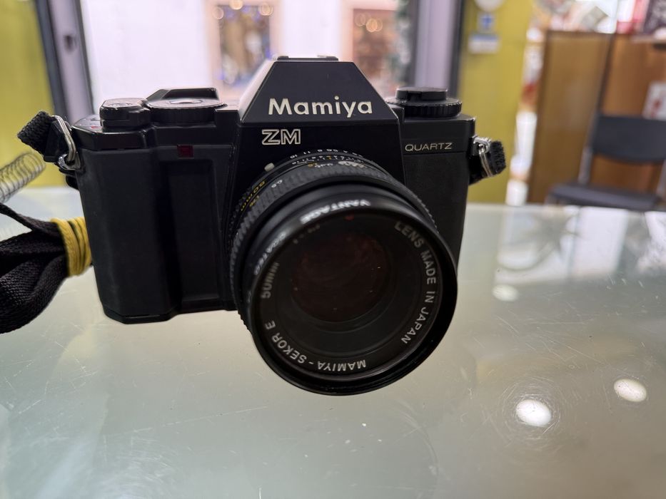 Maquina fotografica Mamiya ZM