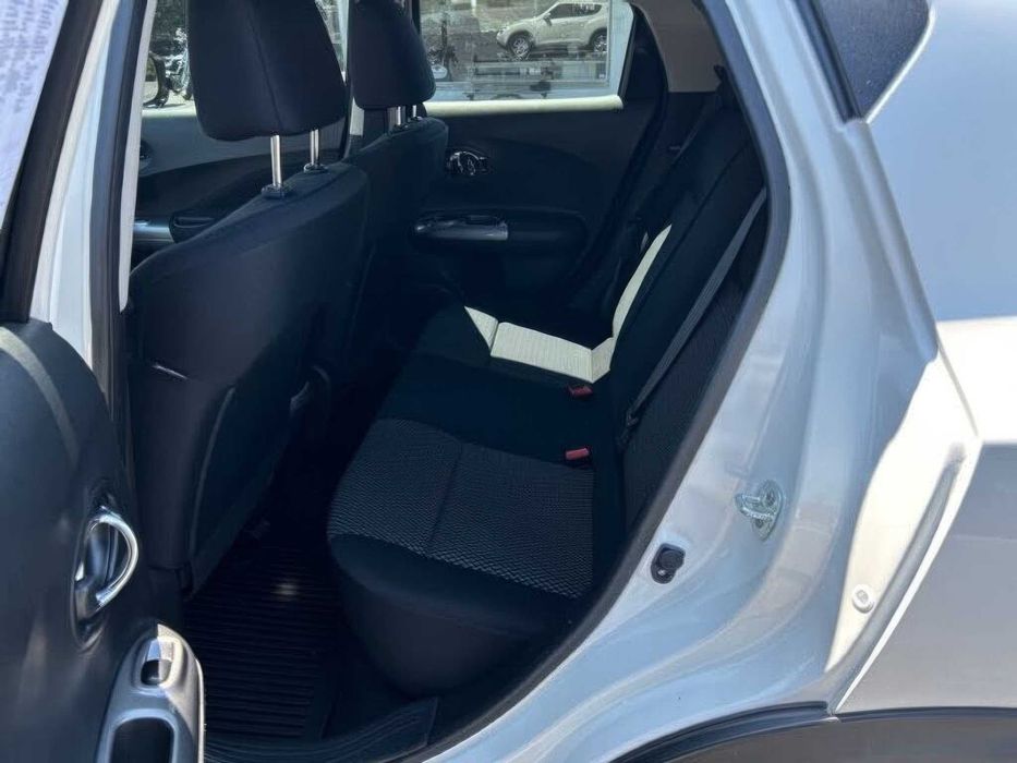 Nissan Juke SL      2017