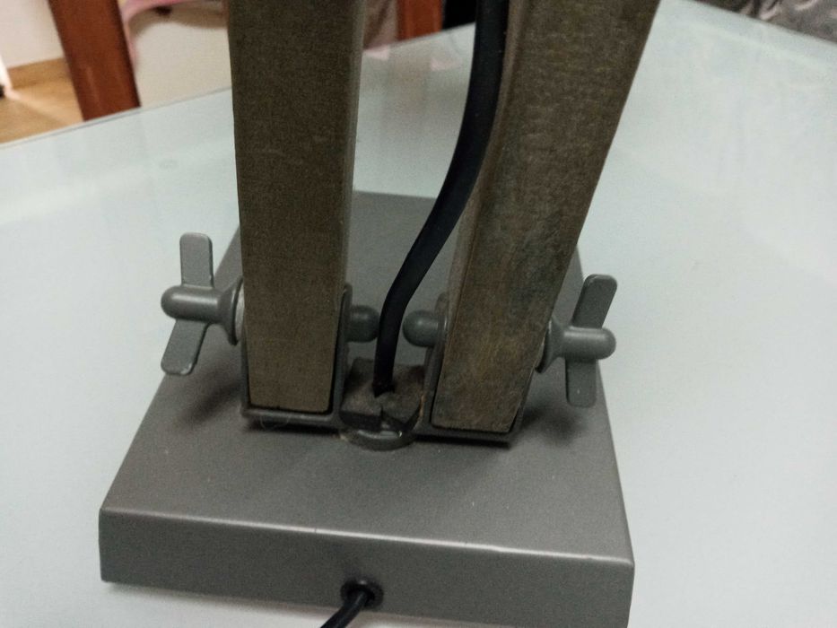 Candeeiro antigo mas esta como novo