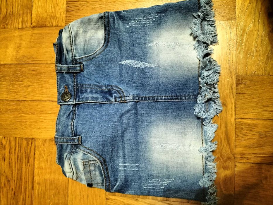 Zestaw ubrań dziewczynka 128/134