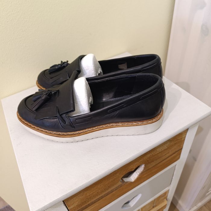 Super loafersy damskie, skórzane 40 Office London
