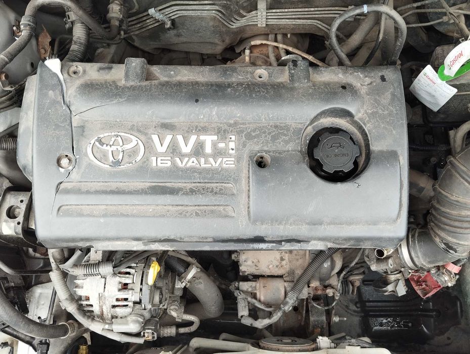 Toyota Corolla E12 1.4VVTi 3D 2002r. Silnik.