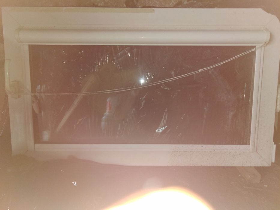 Okna bez futryn z roletamy