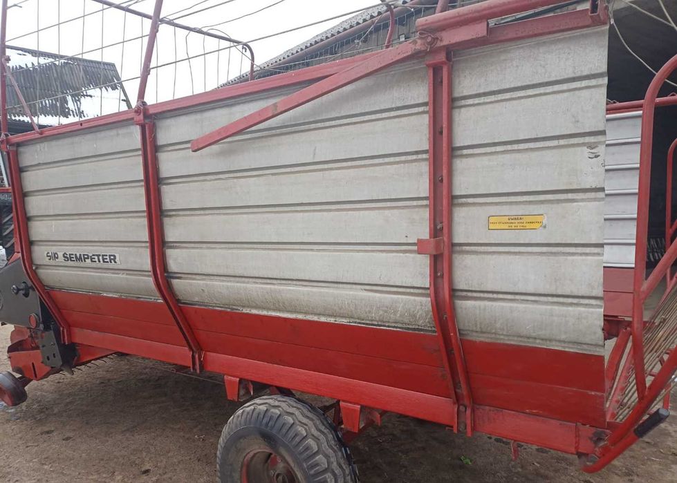 Przyczepa samozbierająca jugosłowiańska SIP 1