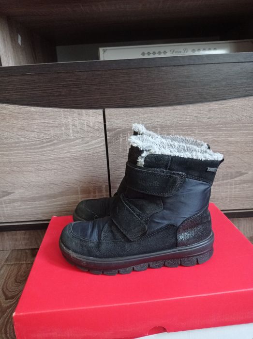 Чоботи , черевики Superfit на дівчинку 32 розмір