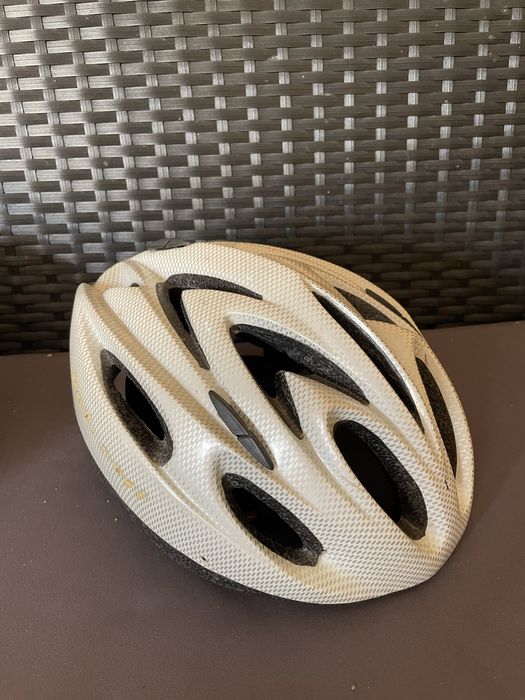 Capacete ciclismo polisport