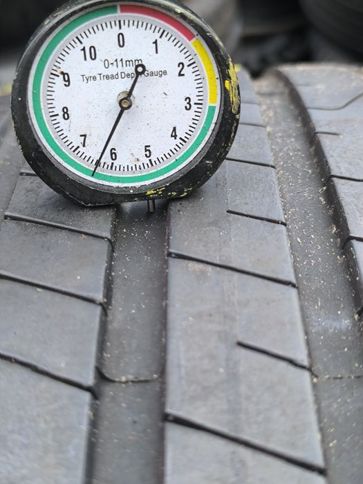 Opony Pirelli cinturato P 7 255/40/20 para demo