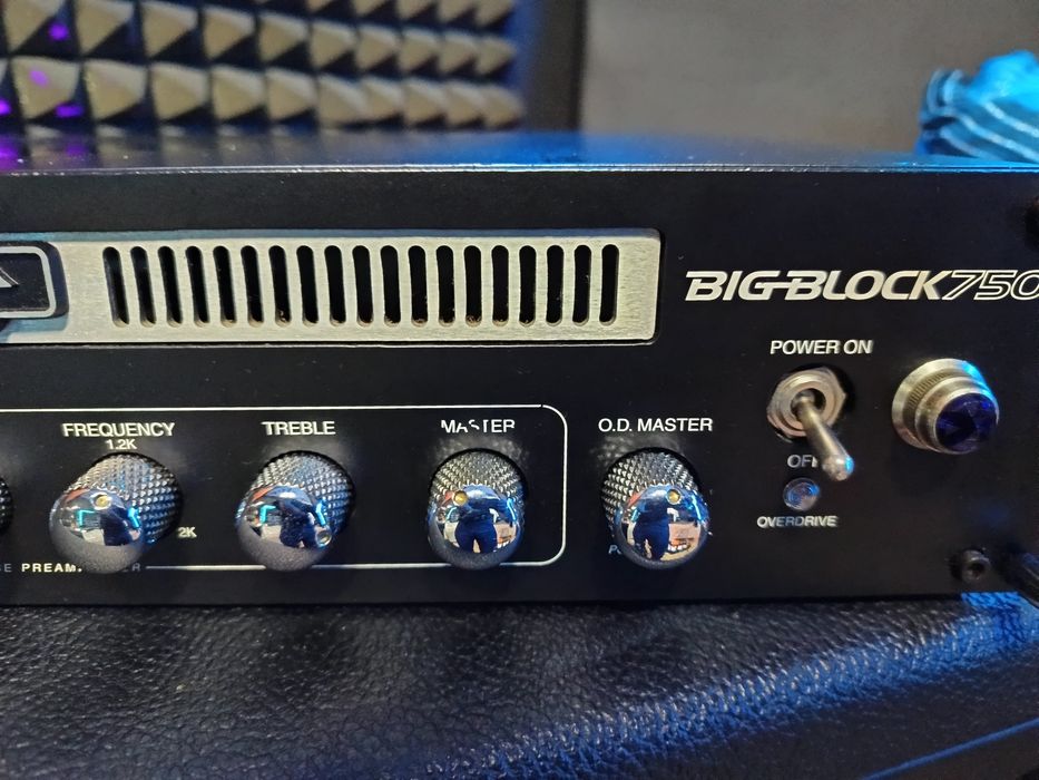 Amplificador de baixo Mesa Boogie BIG-BLOCK 750