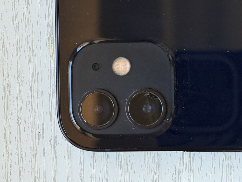 Iphone 12 64 GB czarny 95% telefon apple