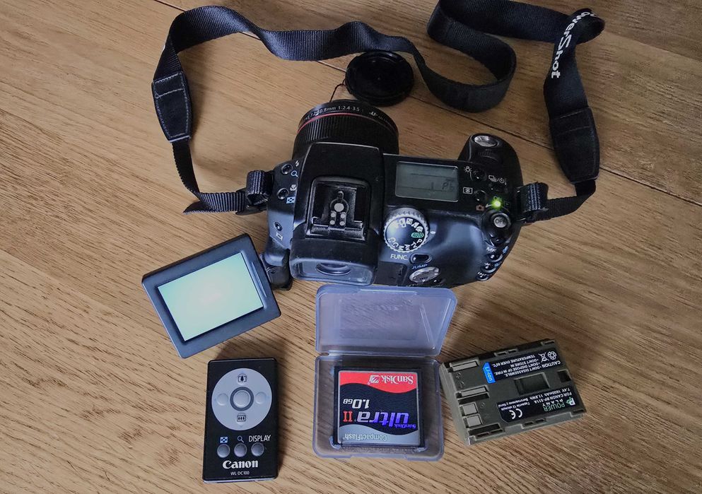 Canon PowerShot Pro1 (PC1057) – професійна фотокамера