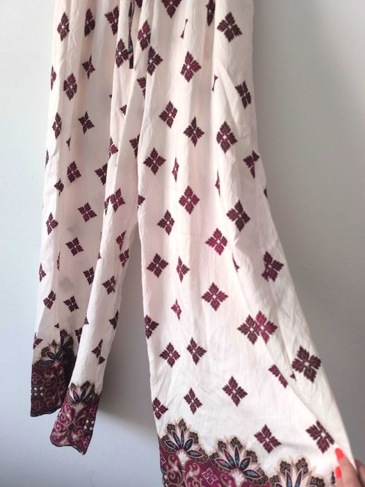 Macacão novo com etiqueta